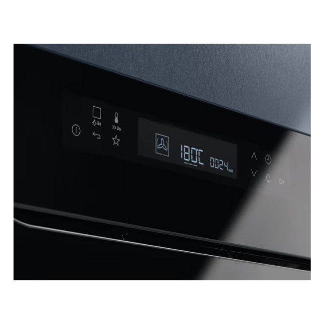 Электрический духовой шкаф Electrolux EOE7C31Z Электрический духовой шкаф Electrolux EOE7C31Z